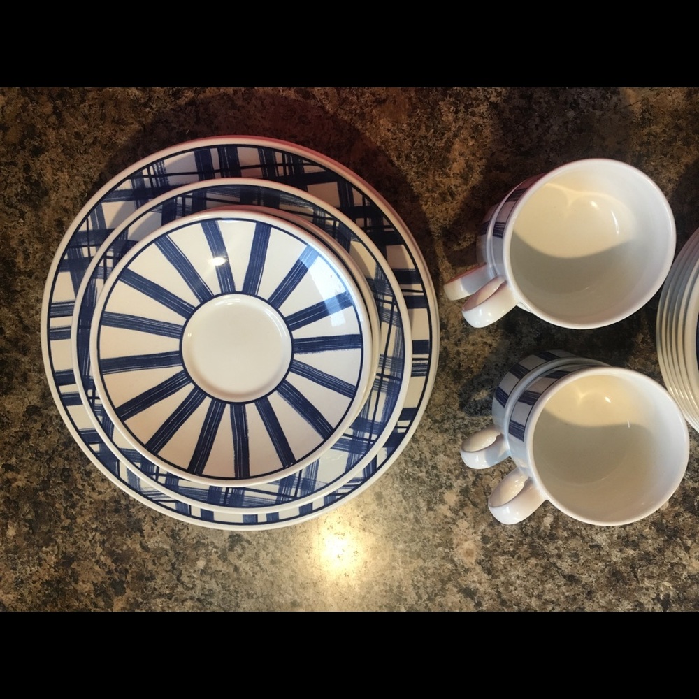 Complete dish set